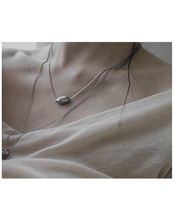 almond necklace